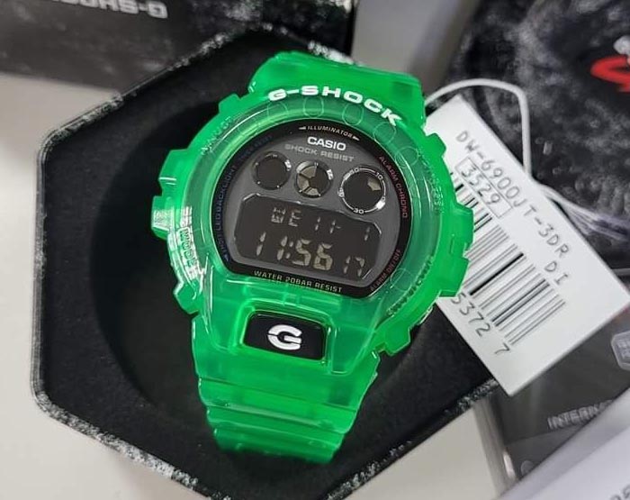 Casio G-Shock Verde Transparente Pantalla Negra DW-6900JT-3 en caja